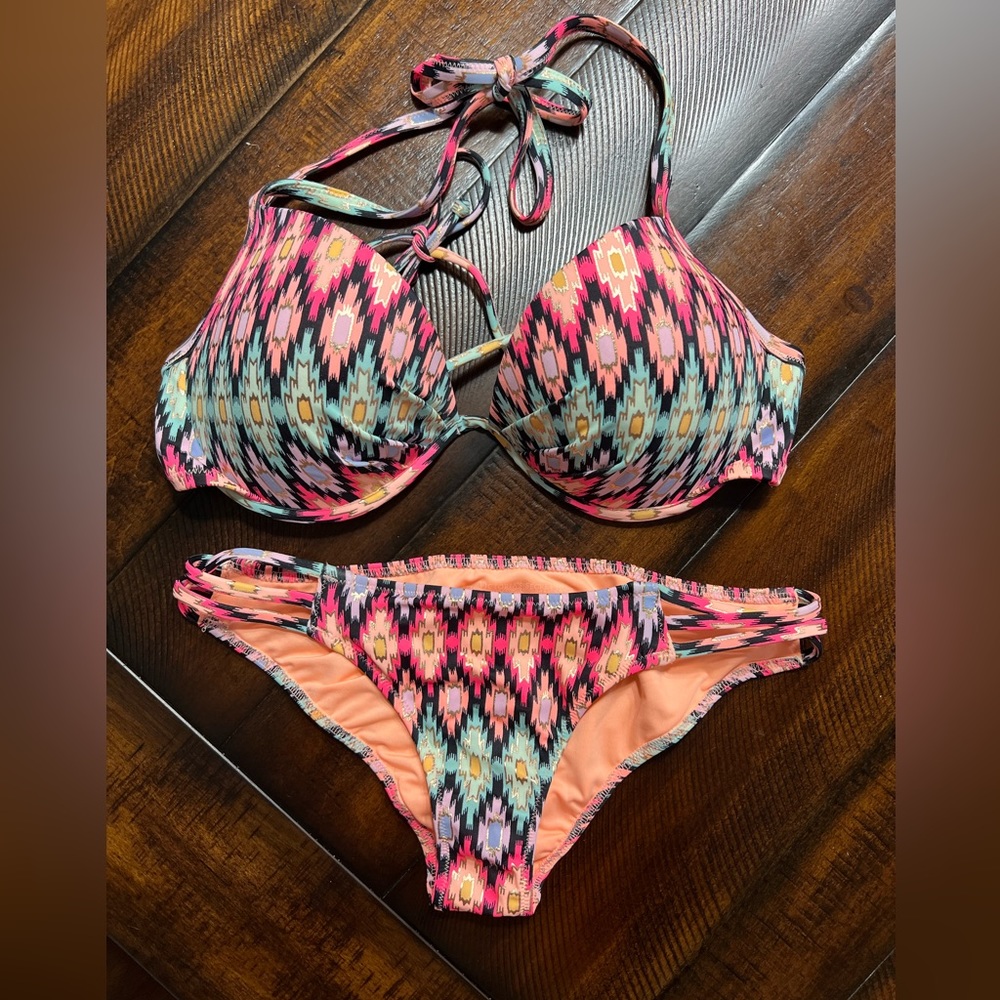 Victorias Secret bathing suit worn once excellent condition
